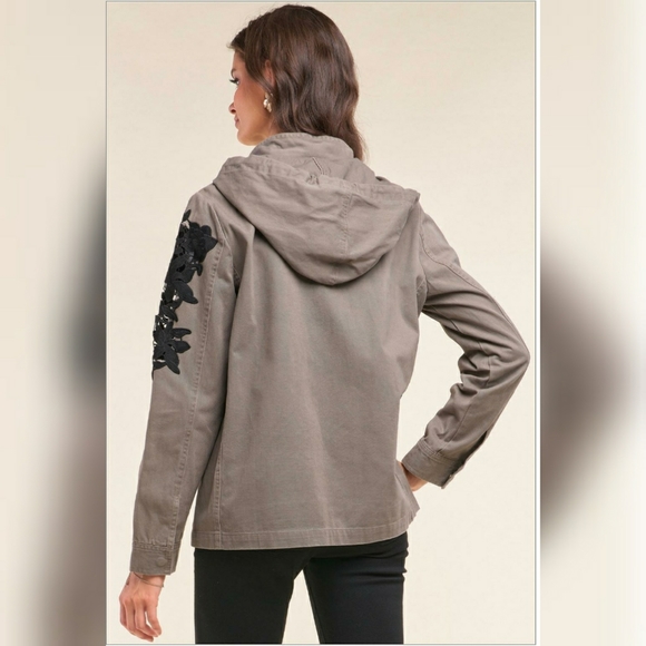 LAST ONE❗SUGAR+LIPS💋 Utility Chic Dark Olive Hoodie Jacket - Picture 5 of 7